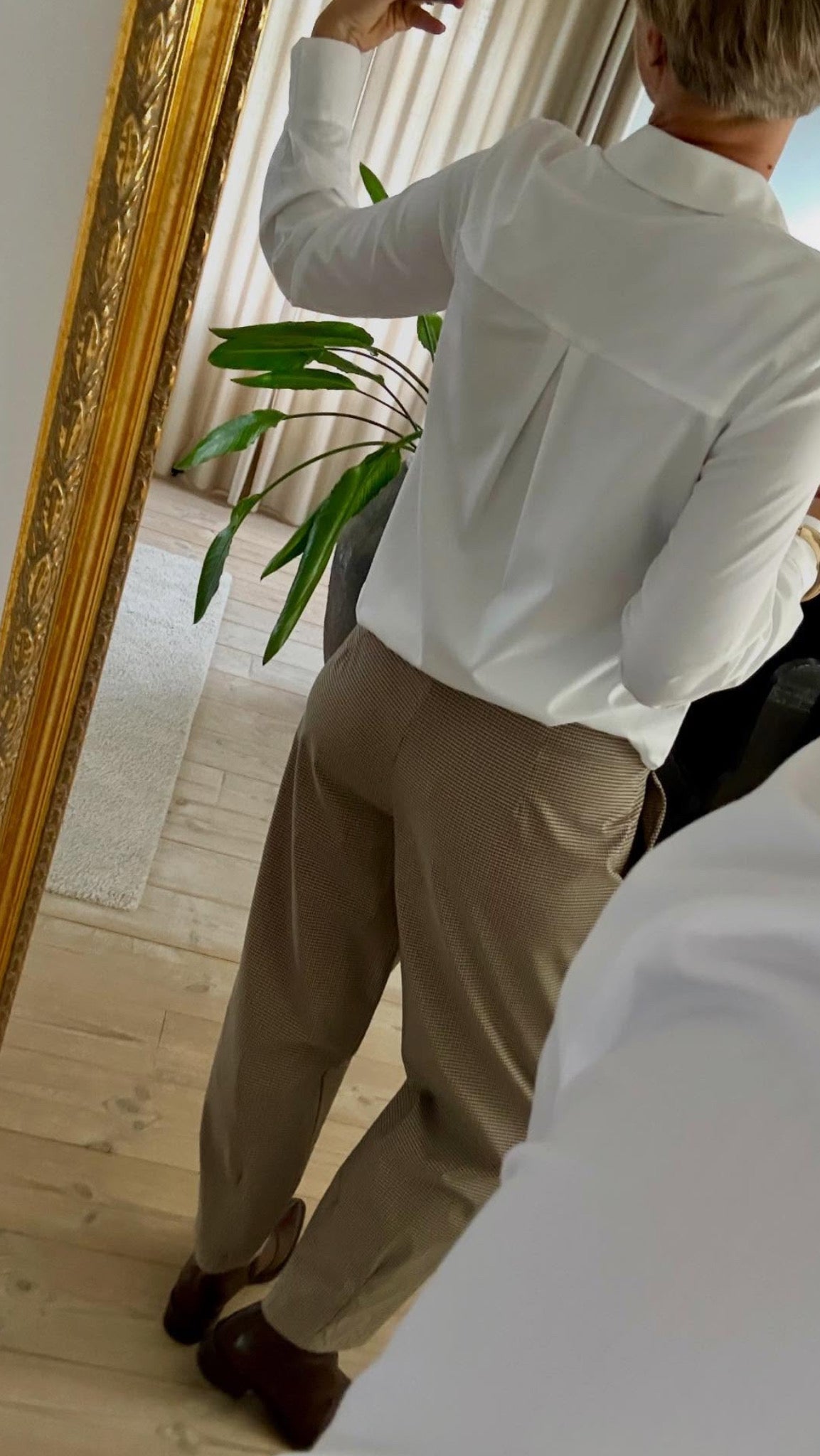 DAVINA ART BARREL BUKS BC