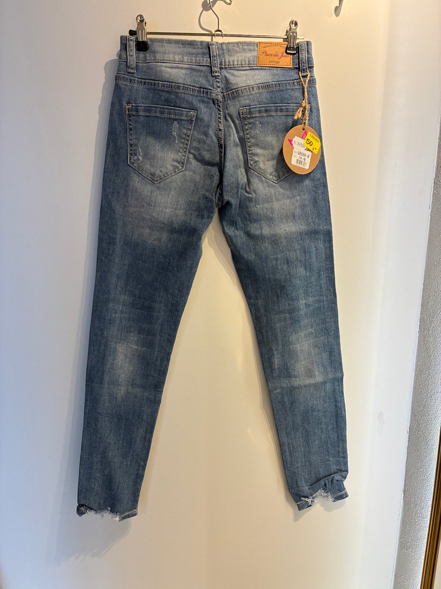 98 096-8 PLACE DU JOUR JEANS