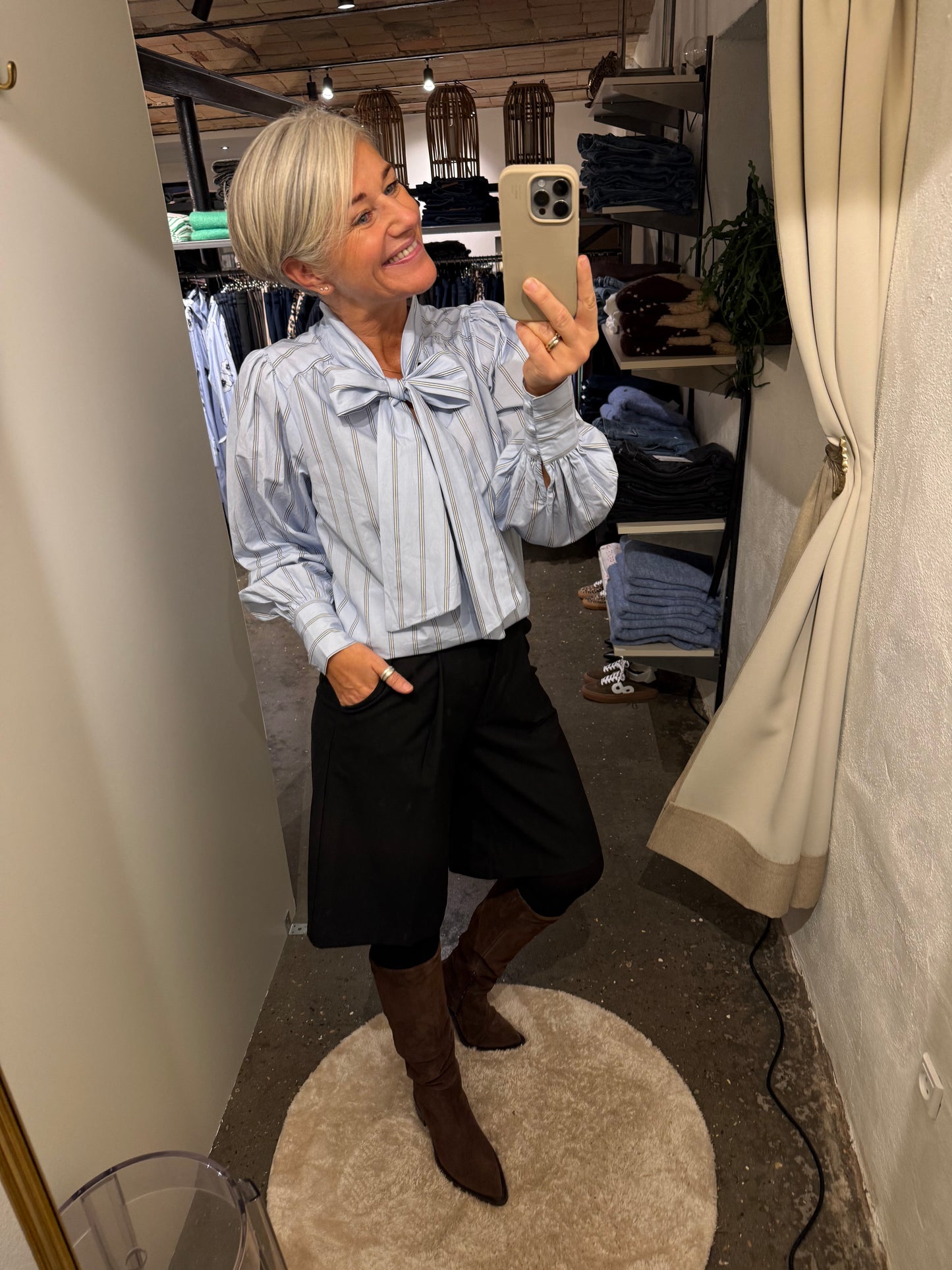 JAZ BOW STRIBET BLOUSE NN