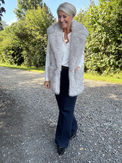 PLUSHY FAUX FUR VEST CM