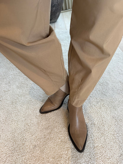 ASHANTI STØVLE PAVEMENT