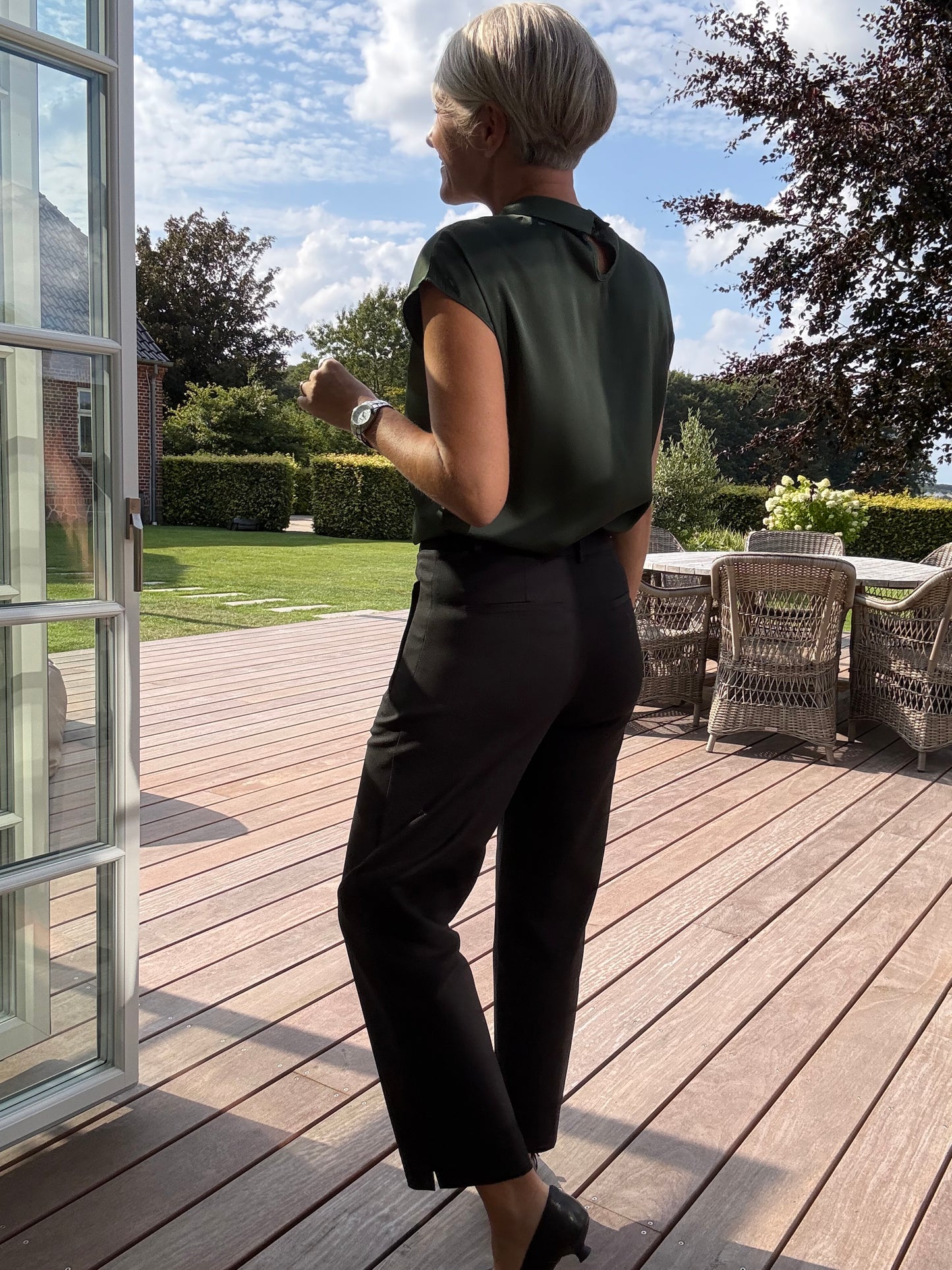 NEYANA BUKS PART TWO