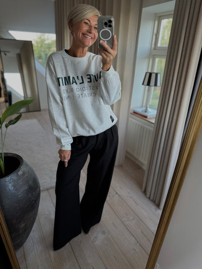 STUDIO LOGO SWEATSHIRT HL