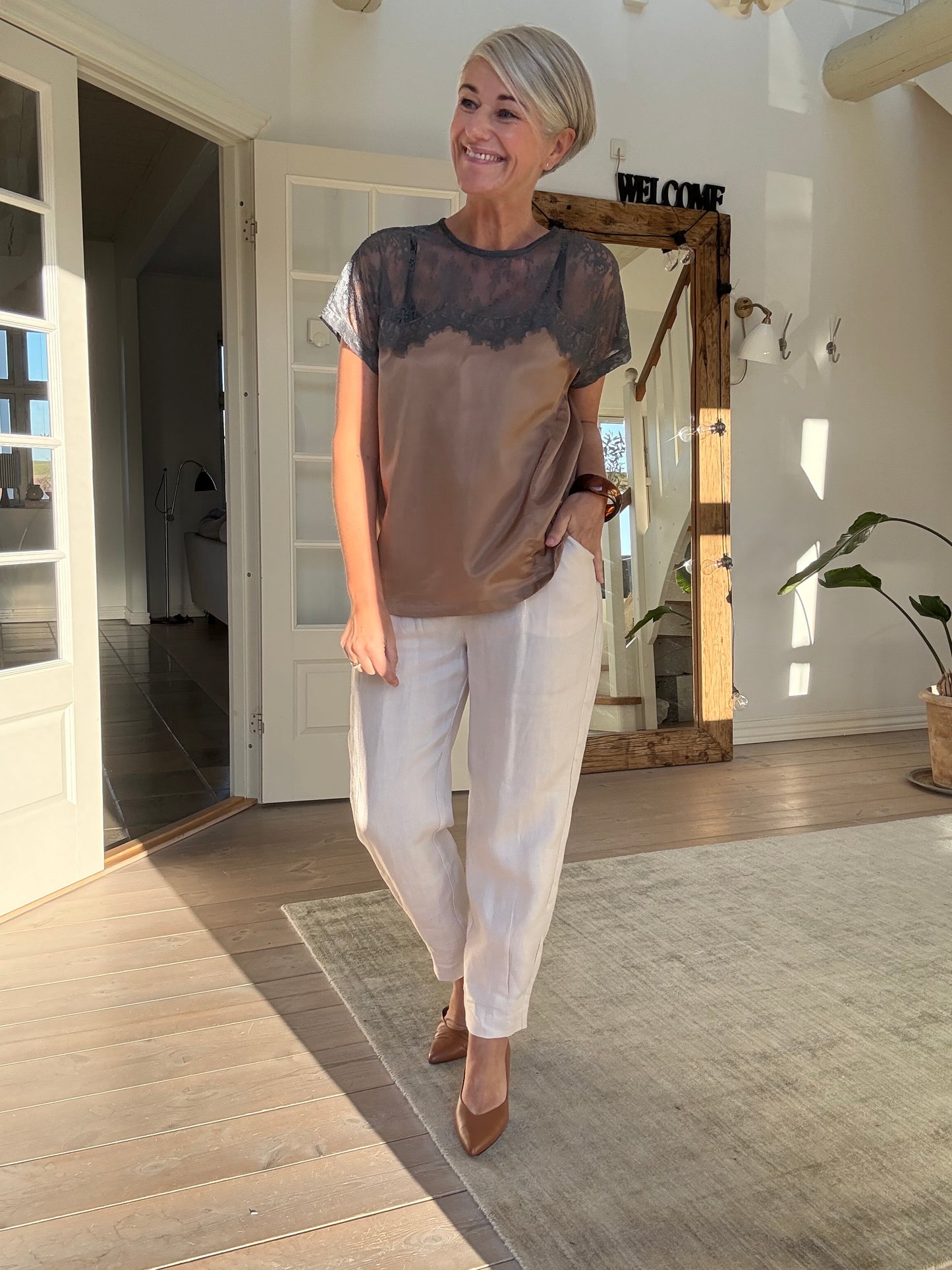 BUGGI SHEER LACE BLUSE RS