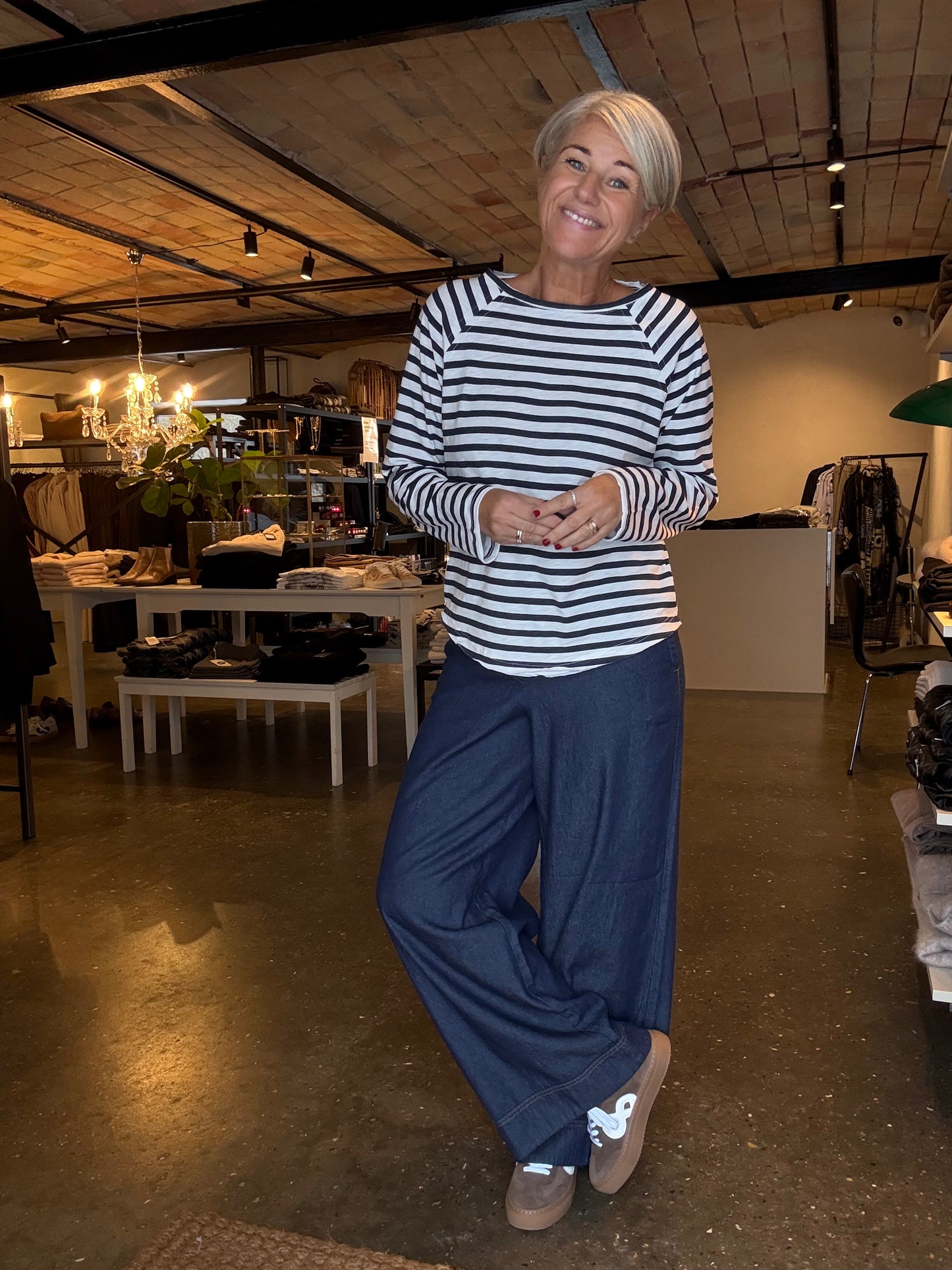 LIVA LANGÆRMERT T-SHIRT LL