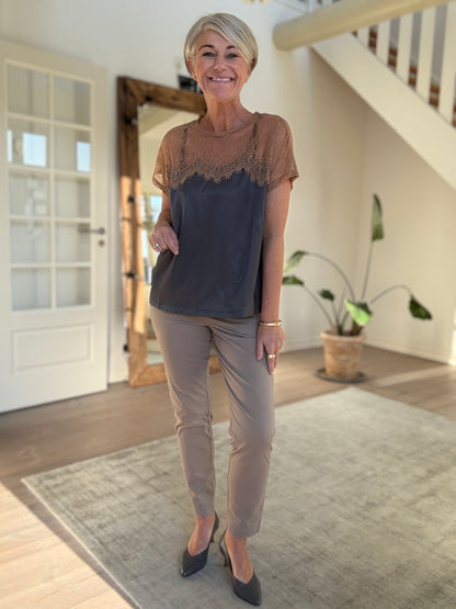 BUGGI SHEER LACE BLUSE RS