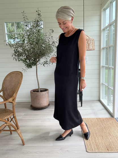 SANITA KJOLE PART TWO