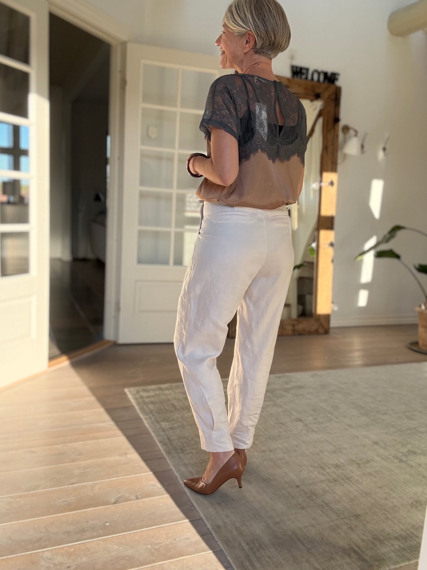 BUGGI SHEER LACE BLUSE RS