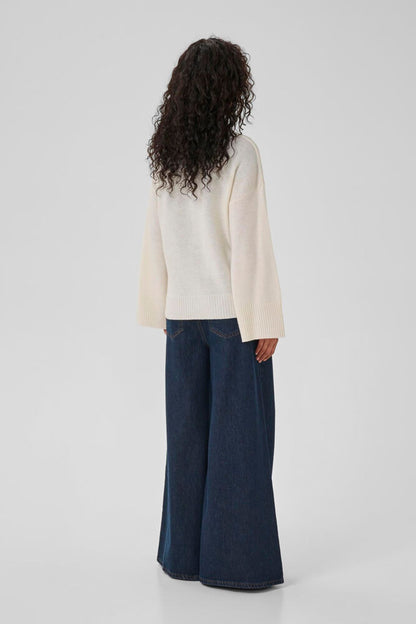 HUXI V-HALS STRIK MEW