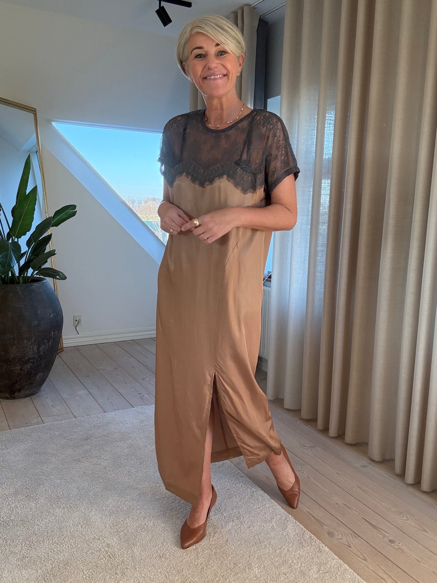 BOTILLA SHEER LACE KJOLE RS