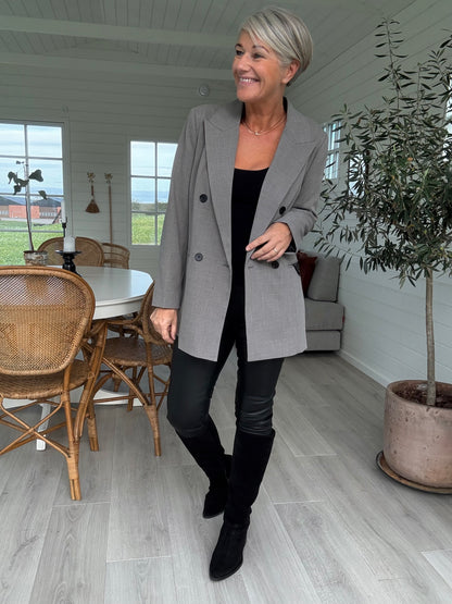 NICOLE LOW TRIANGLE BLAZER HL