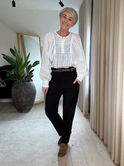 NORA ESTELLE BUKS MOS MOSH