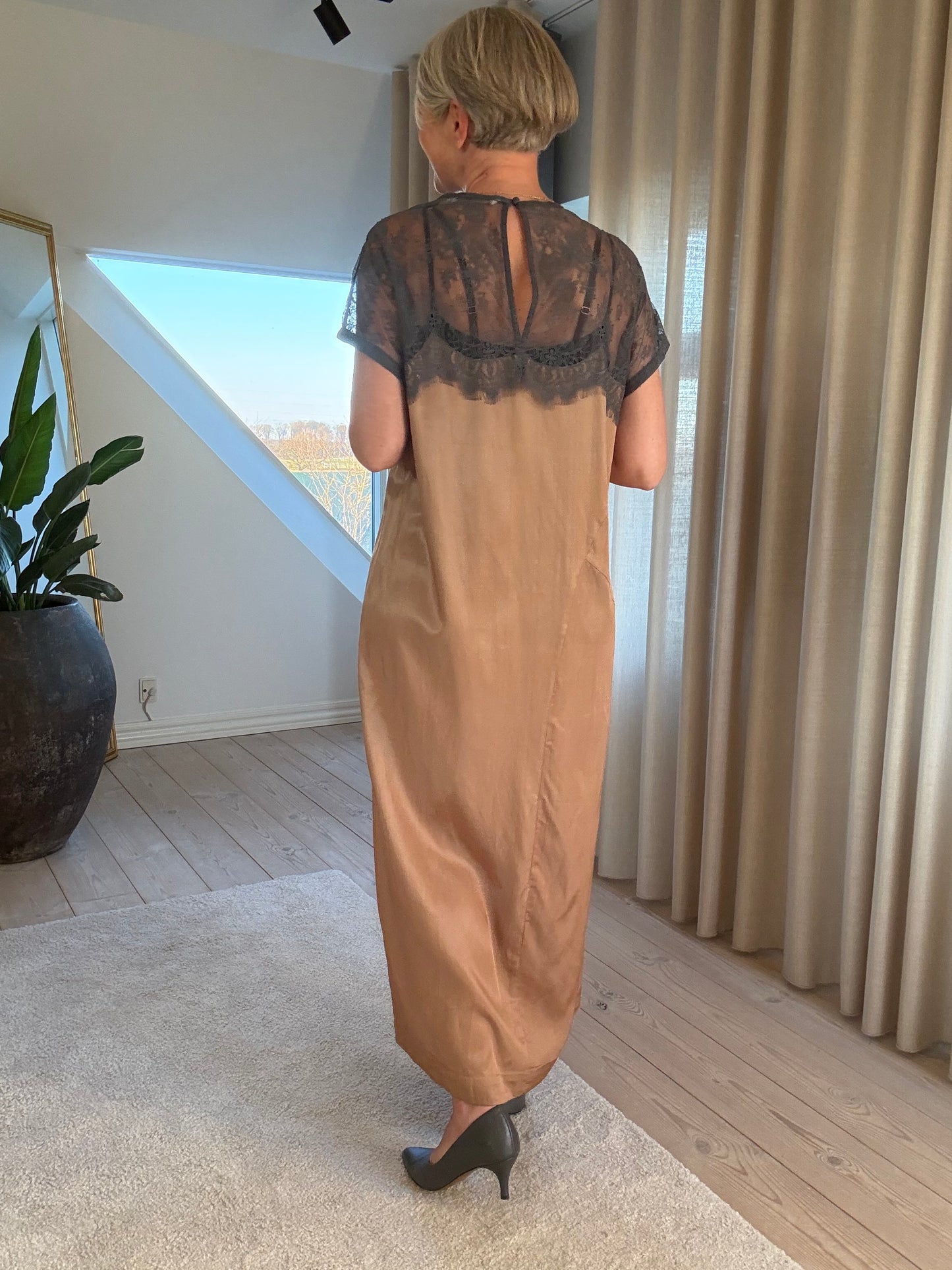 BOTILLA SHEER LACE KJOLE RS