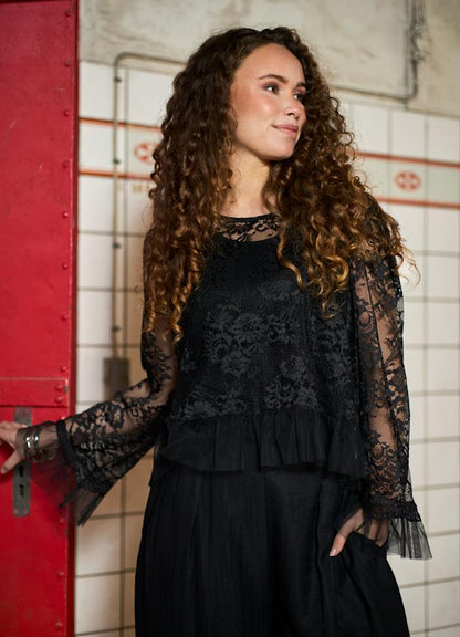 ISABEL BLONDE BLUSE BC