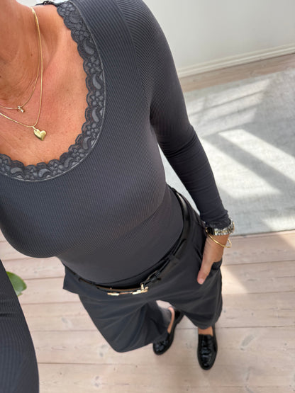 FRIDA L/Æ RIB T-SHIRT T&S