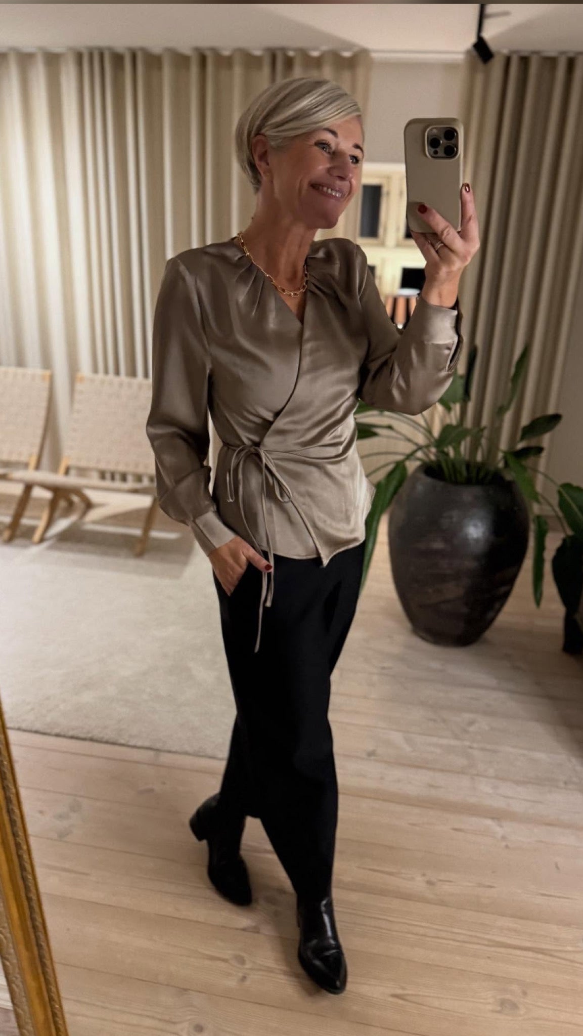 CAPRINA HEAVY SATEEN BLUSE NN