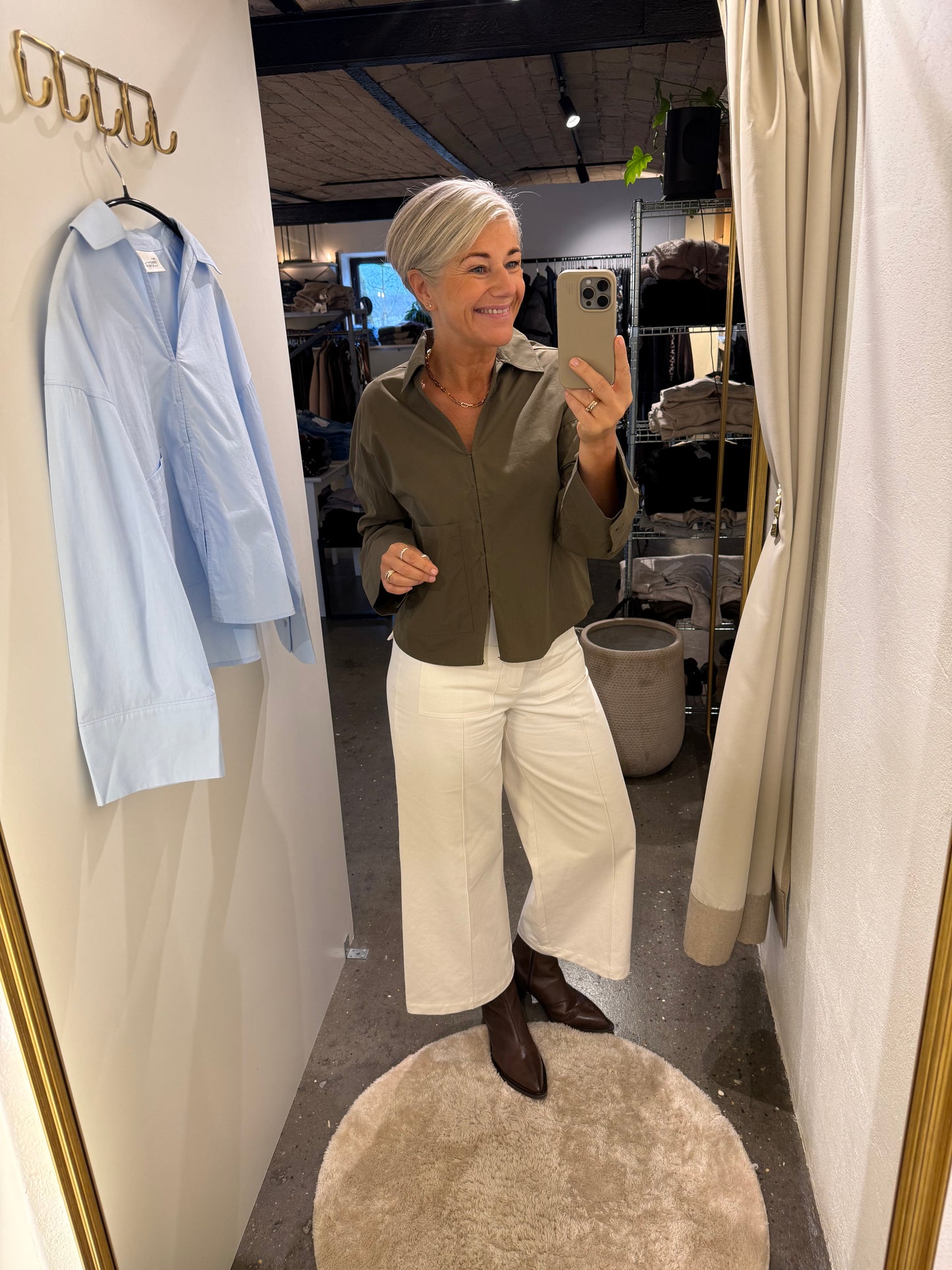 SUNNA BOXY SHORT SHIRT MEW