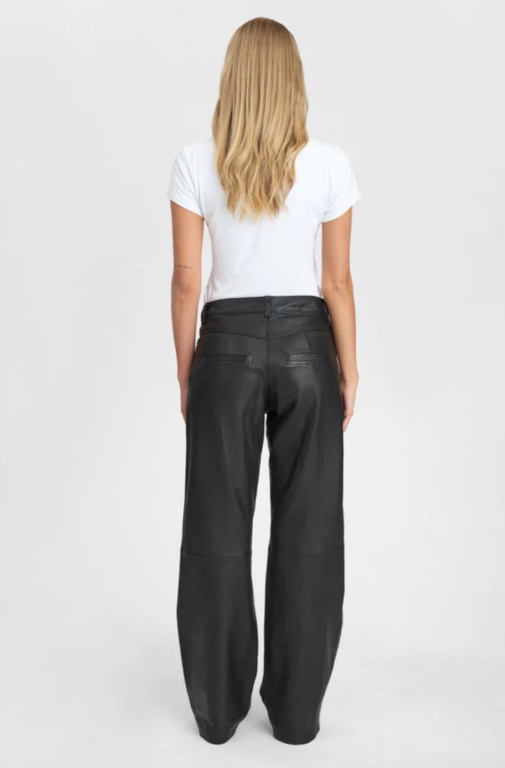 BOA HW FULD LÆNGDE SKINDBUKS DEPECHE