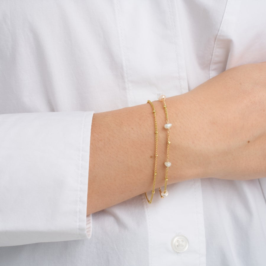 ARMBÅND MED KUGLER PURE BY NAT