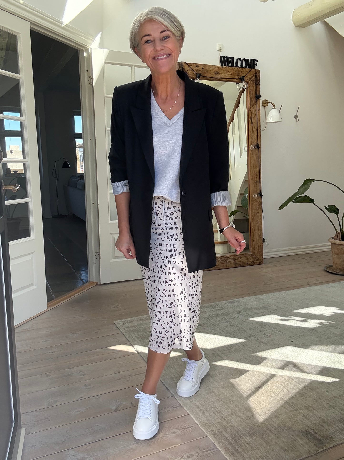 SUSSIMA BLAZER MUNTHE