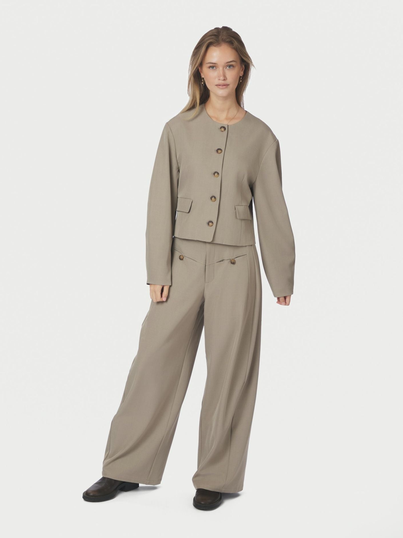 MASSIE STRUCTURE BUKS NN