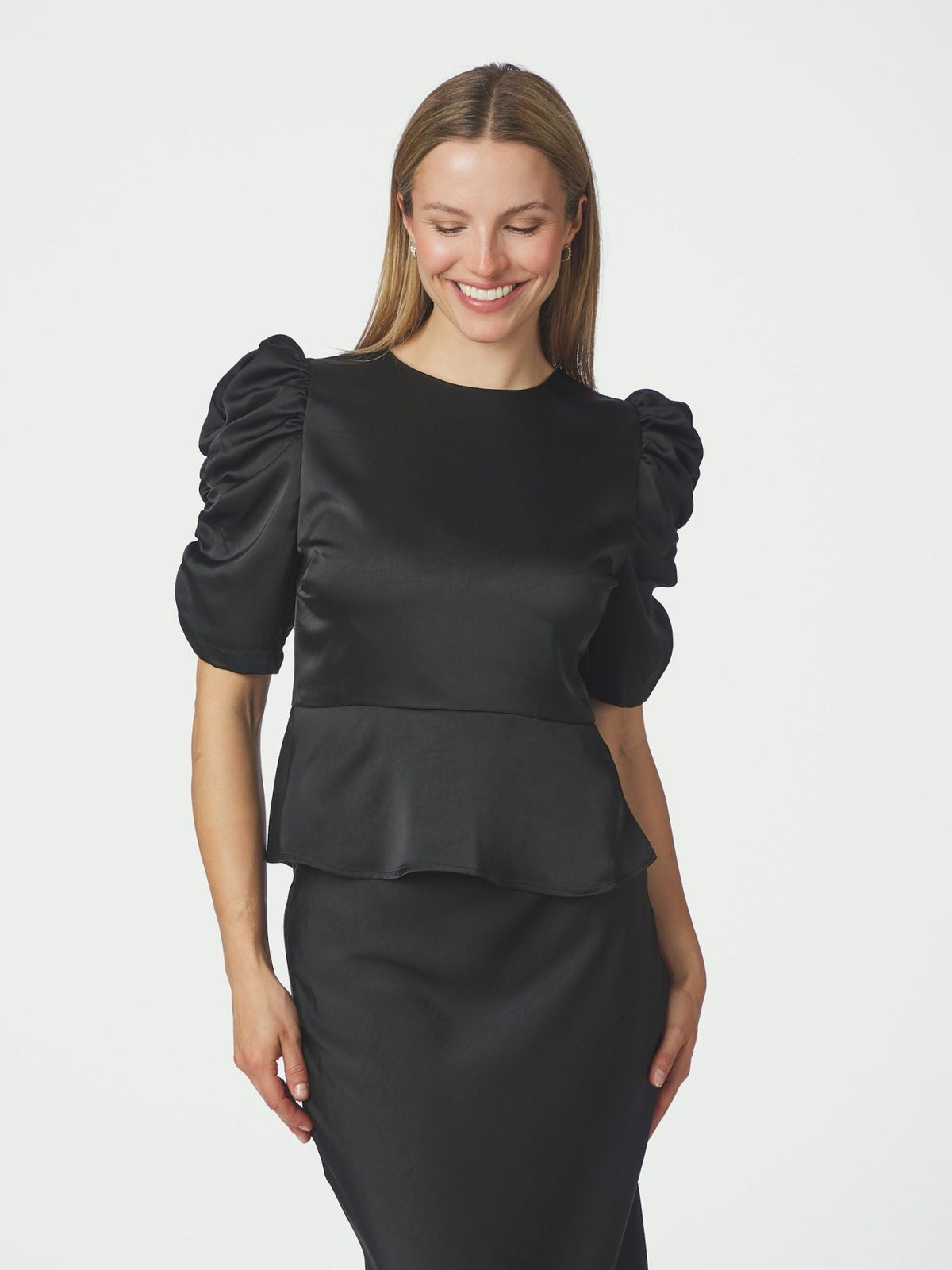 BENUA HEAVY SATEEN BLUSE SORT NN - LifeStyle Hedensted