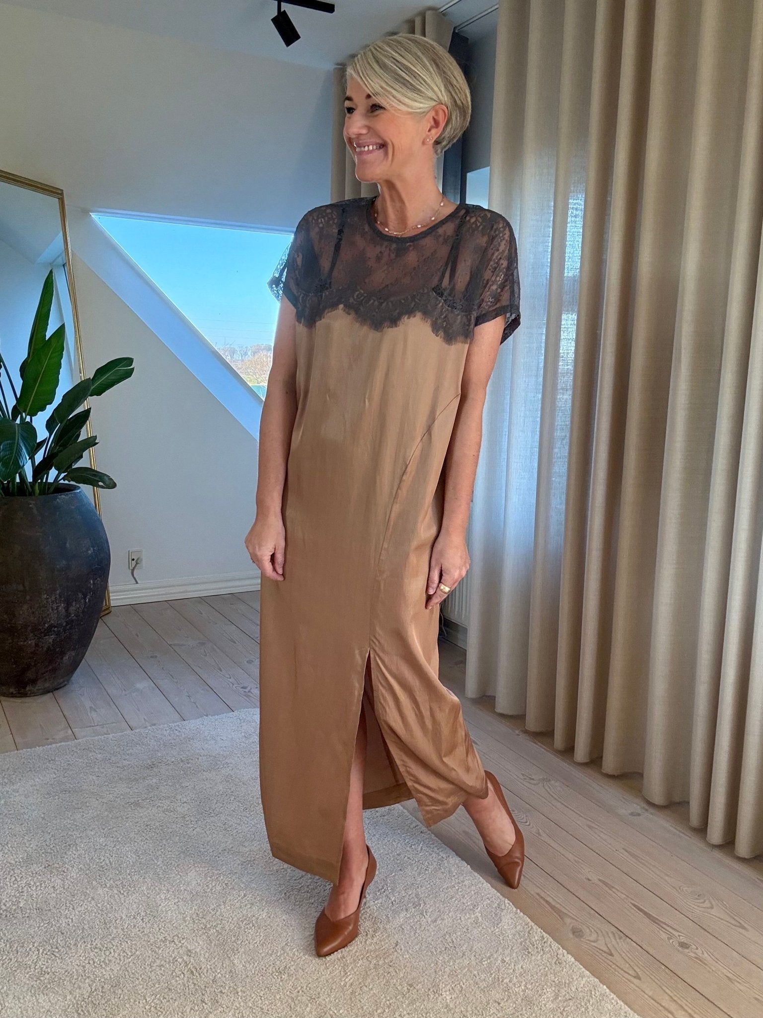 BOTILLA SHEER LACE KJOLE RS - LifeStyle Hedensted