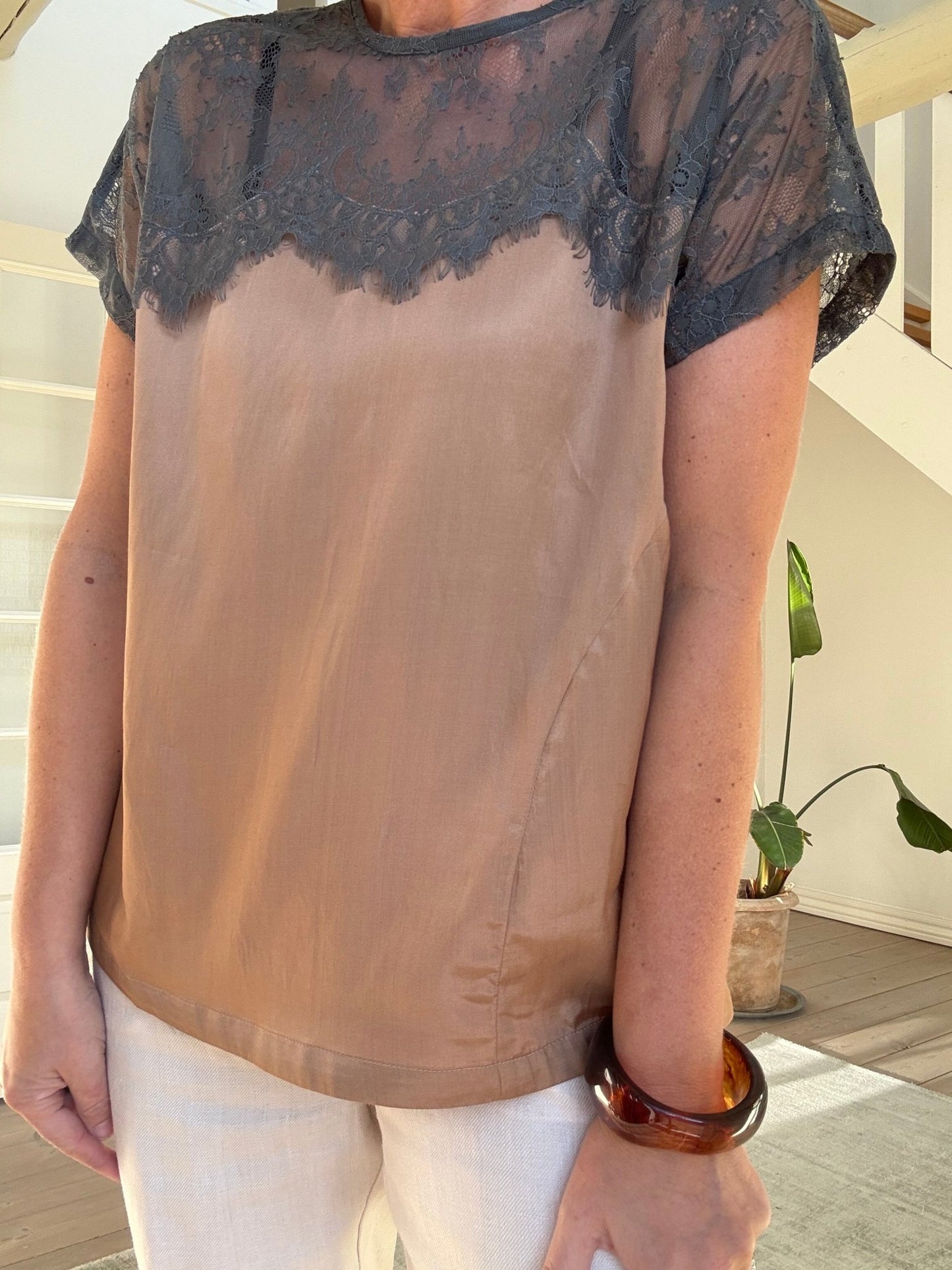 BUGGI SHEER LACE BLUSE RS - LifeStyle Hedensted