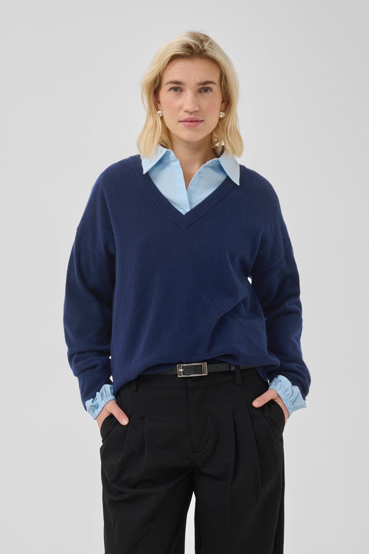 JOLA V-NECK STRIK PULLOVER MEW (196) - LifeStyle Hedensted