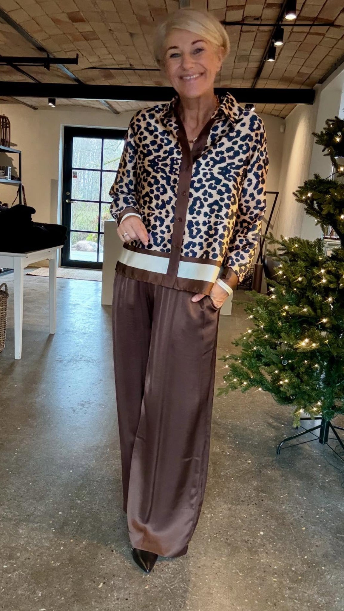 LOVE1393 SKJORTE BRUN L&D - LifeStyle Hedensted