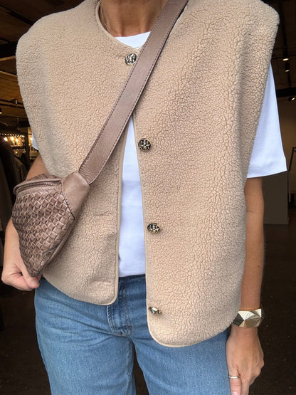 MARIKO TEDDY VEST NN - LifeStyle Hedensted