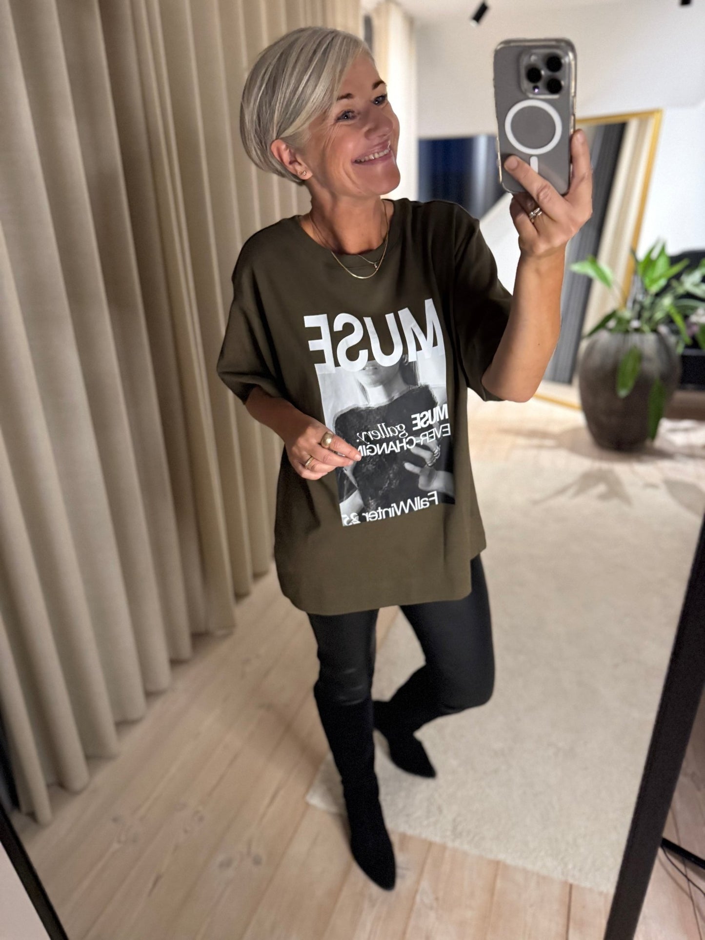 MUSE TEE 6980 CM - LifeStyle Hedensted