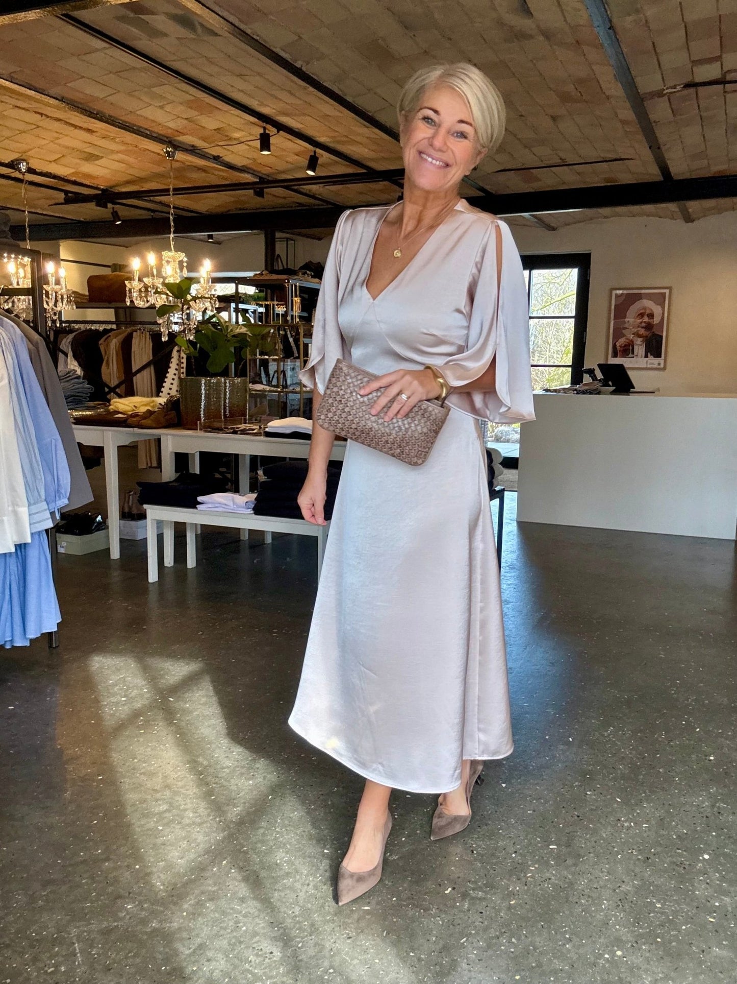 REMARA HEAVY SATEEN KJOLE NN - LifeStyle Hedensted