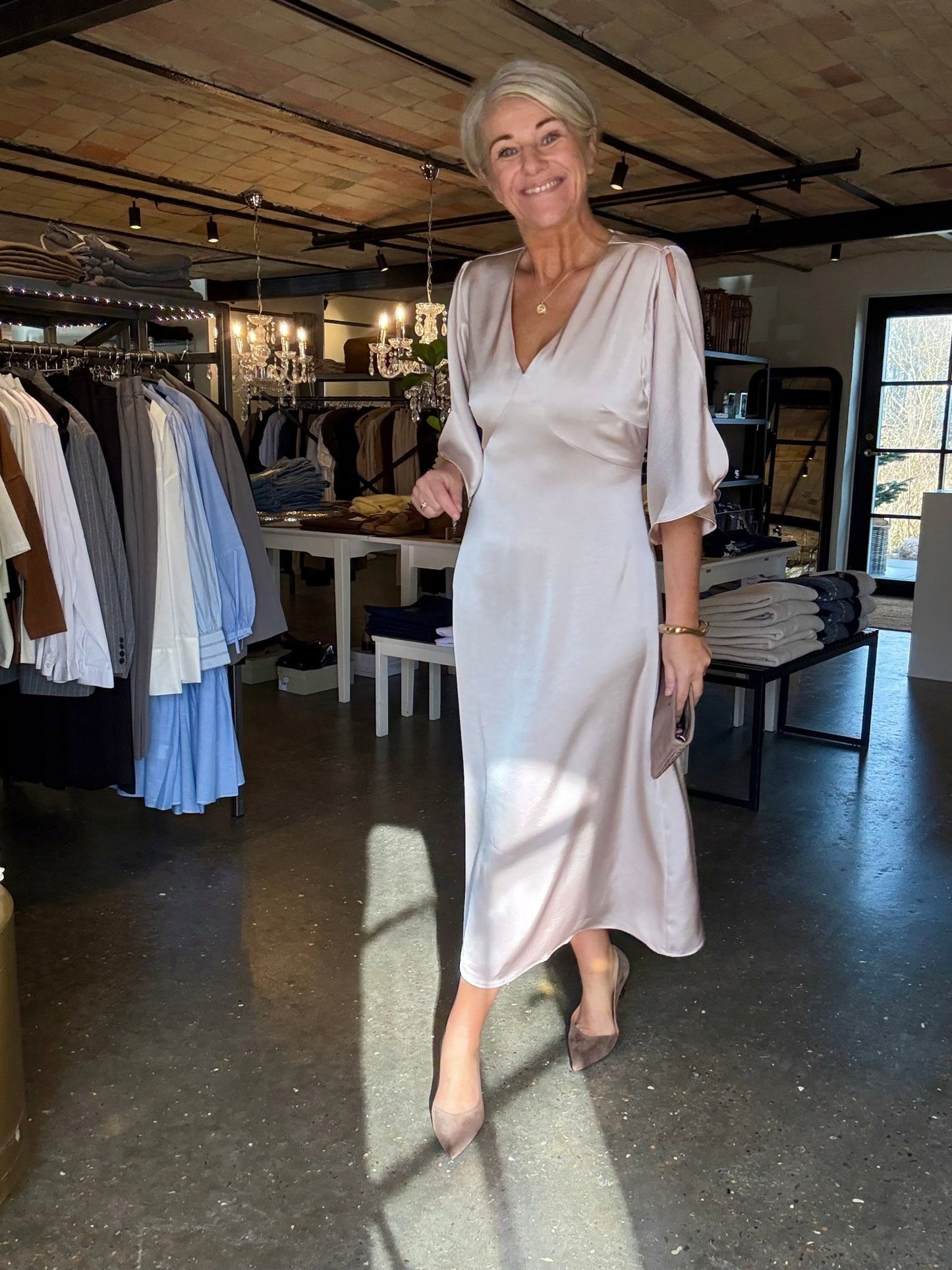 REMARA HEAVY SATEEN KJOLE NN - LifeStyle Hedensted