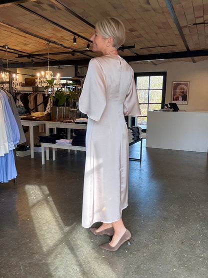 REMARA HEAVY SATEEN KJOLE NN - LifeStyle Hedensted