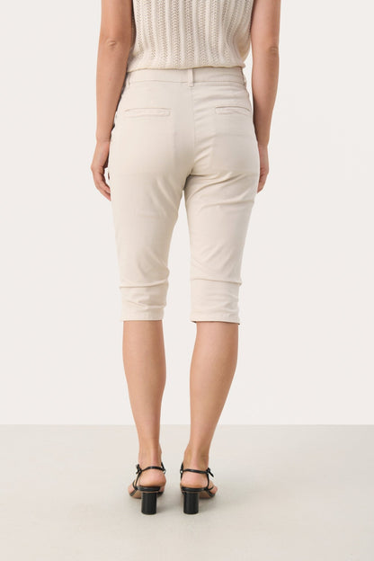 RENATA CAPRI SHORTS PART TWO - LifeStyle Hedensted