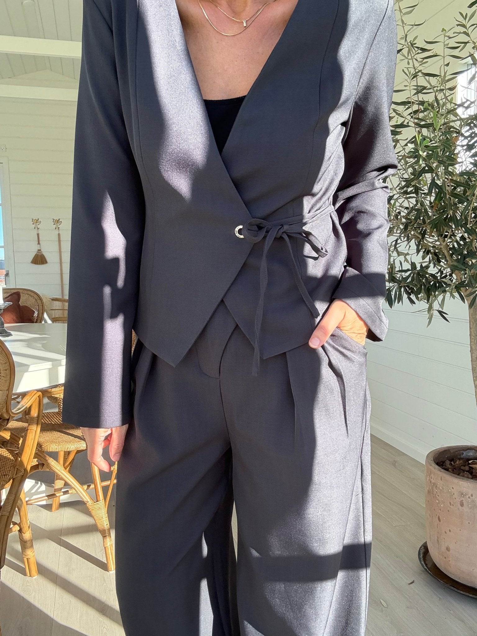 SIMMI EYELET BLUSE NN - LifeStyle Hedensted